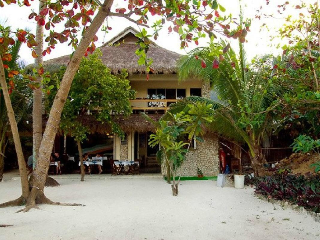 Angelina Beach Resort & Italian Restaurant Malapascua Extérieur photo