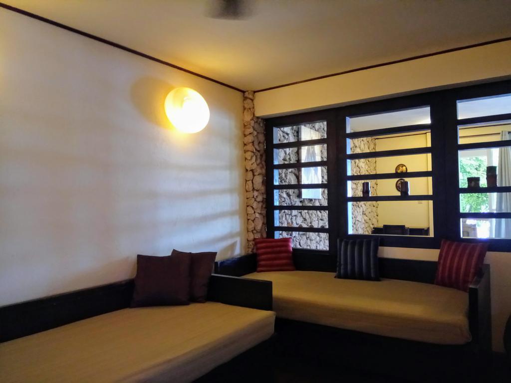 Angelina Beach Resort & Italian Restaurant Malapascua Extérieur photo